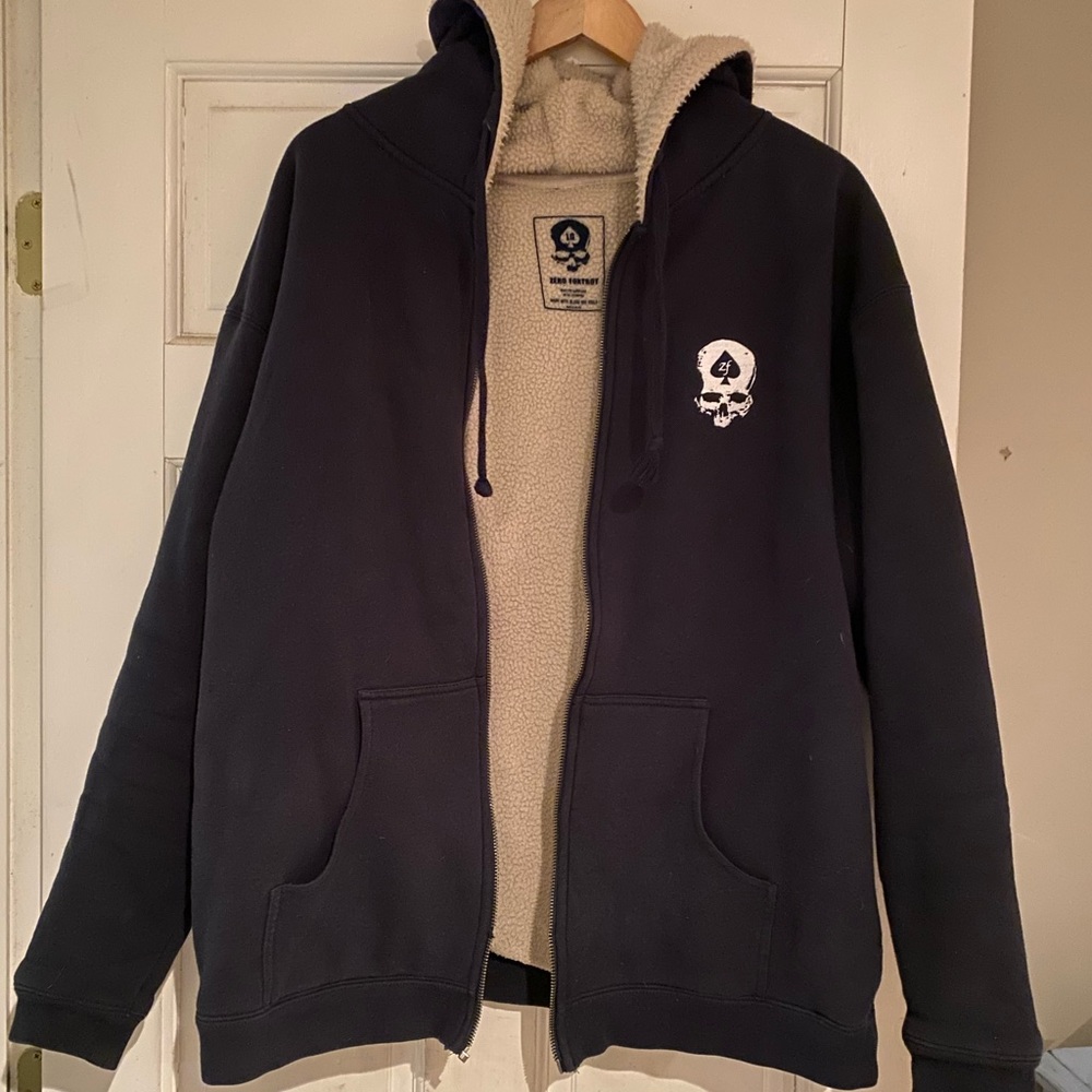 COPY - Zero Fox Trout Hoodie 
Heavy & warm 
Large